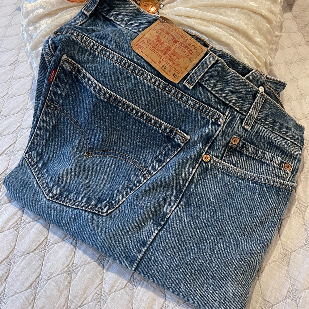 Men’s Levi jeans, 505